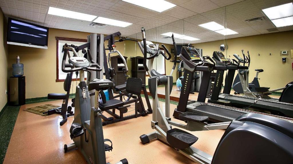 Best Western Diamond Inn Three Hills Esterno foto