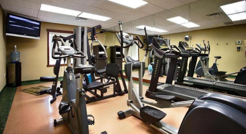 Best Western Diamond Inn Three Hills Esterno foto